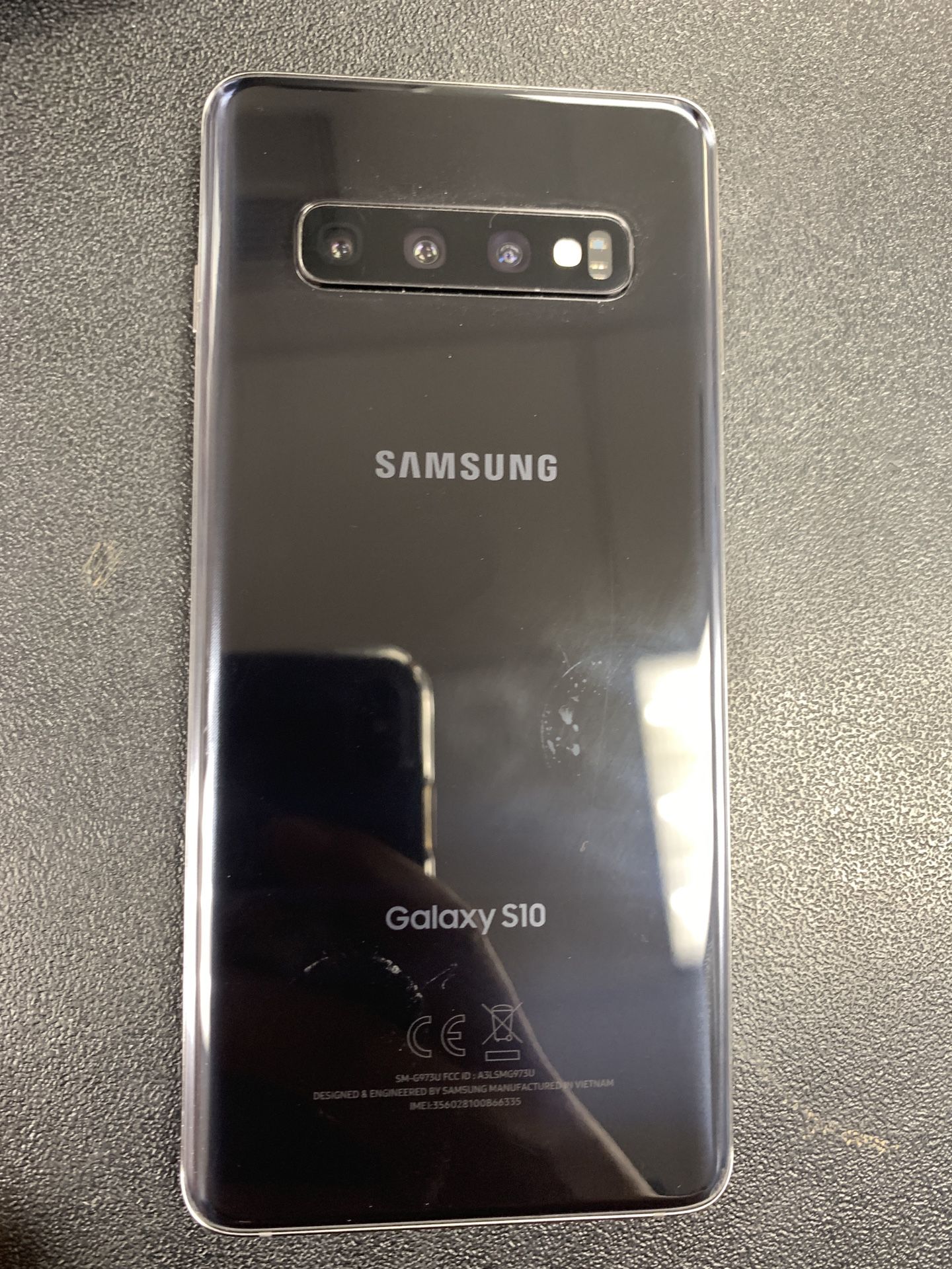 Samsung galaxy s10 128 gb unlocked, sold with store warranty