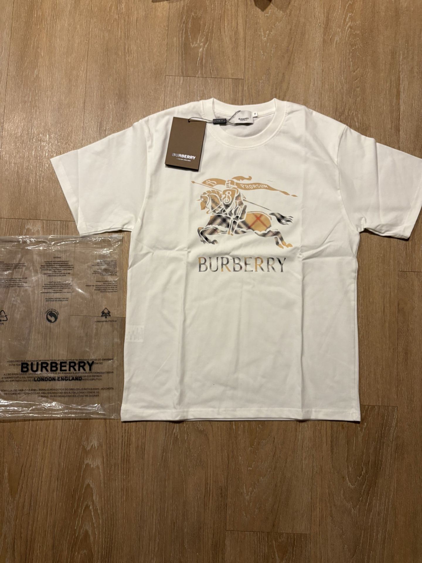 BURBERRY T SHIRT