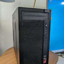 PC Computer For Sale (PC and Accessories)