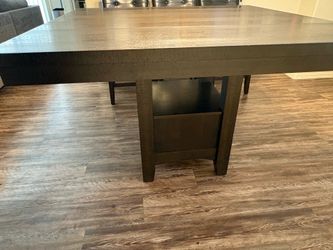 Kingston counter height table