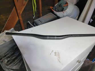 Raceface next R carbon handlebars 780