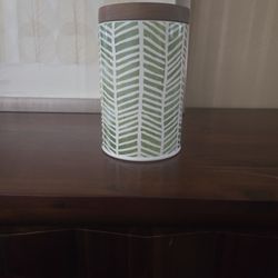 🍃 Certified International Kitchen Canister – Lisa Audit “Mixed Greens” 🍃
