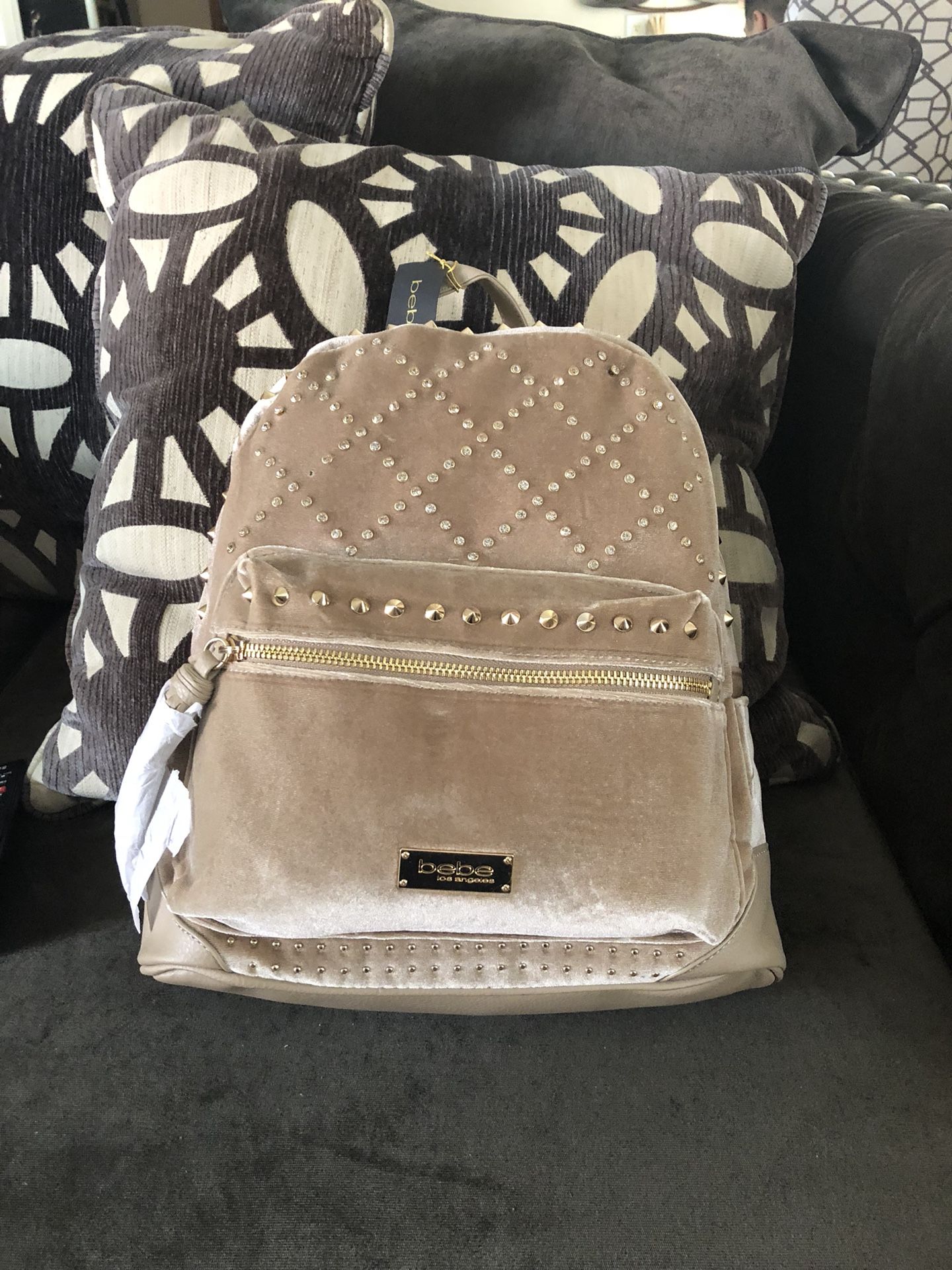 Bebe Joan Velvet Stones Lrg Backpack Taupe For Sale In Horizon City Tx Offerup Bebe Joan Velvet Stones Lrg Backpack Taupe For Sale In Horizon City Tx Offerup