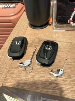 2 Honda HRV-CRV 2024-2026 OEM key fob