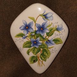 Vintage Ceramic Floral Brooch/Pin