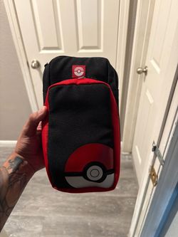 Pokémon Poké Ball Nintendo Switch Carry Case