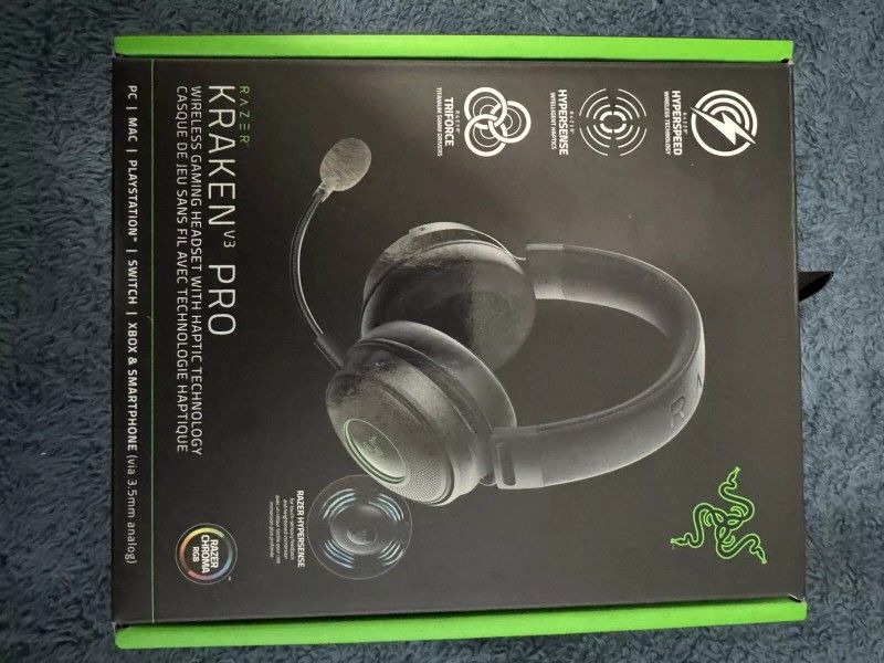 New Sealed Authenticity Razer Kraken V3 Pro Wireless Gaming Headset with Haptic Technology