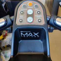 BowFlex Max Trainer M5