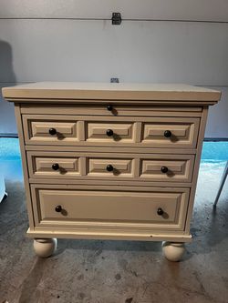 Pier 1 Imports Cream Wood Nightstand with Bun Feet