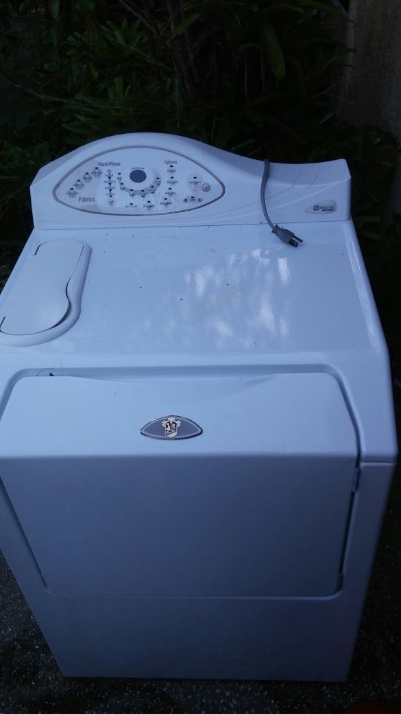 Maytag Neptune washing machine