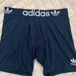 Adidas Men’s Underwear Medium Size 