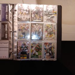 300+ Football Cards [1(contact info removed)] RARE BARGAIN