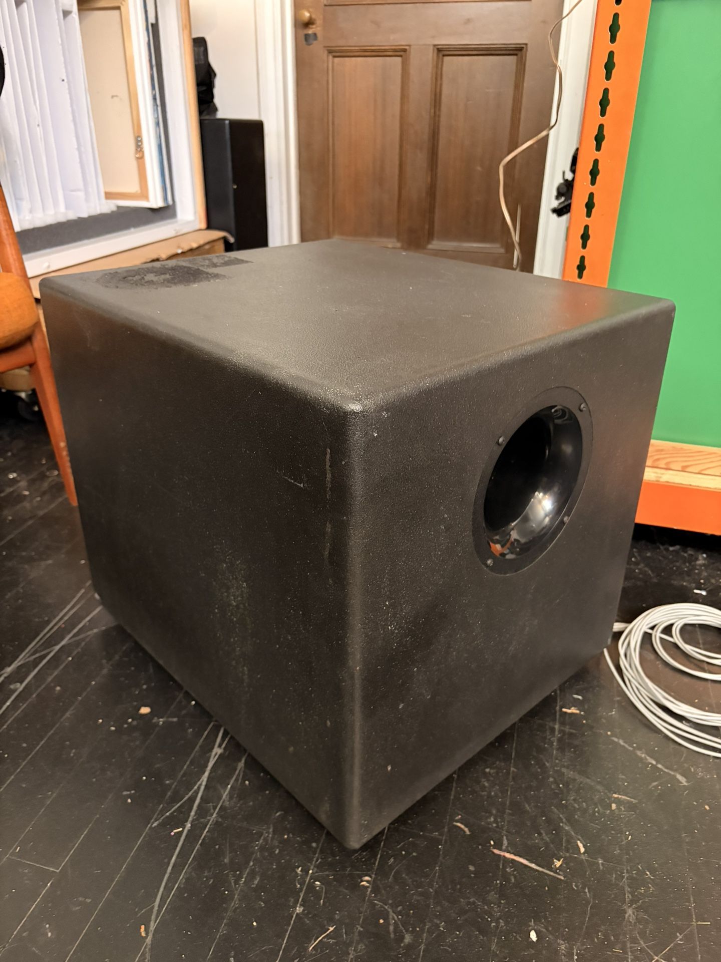 12 Inch Subwoofer for Sale in Glendale, CA - OfferUp