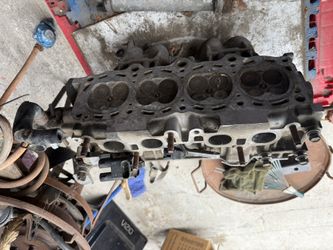 1998 Toyota Camry Cabeza de aluminum engine 2.2L 4 cylinder