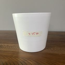 Plant Pot - 7.75”
