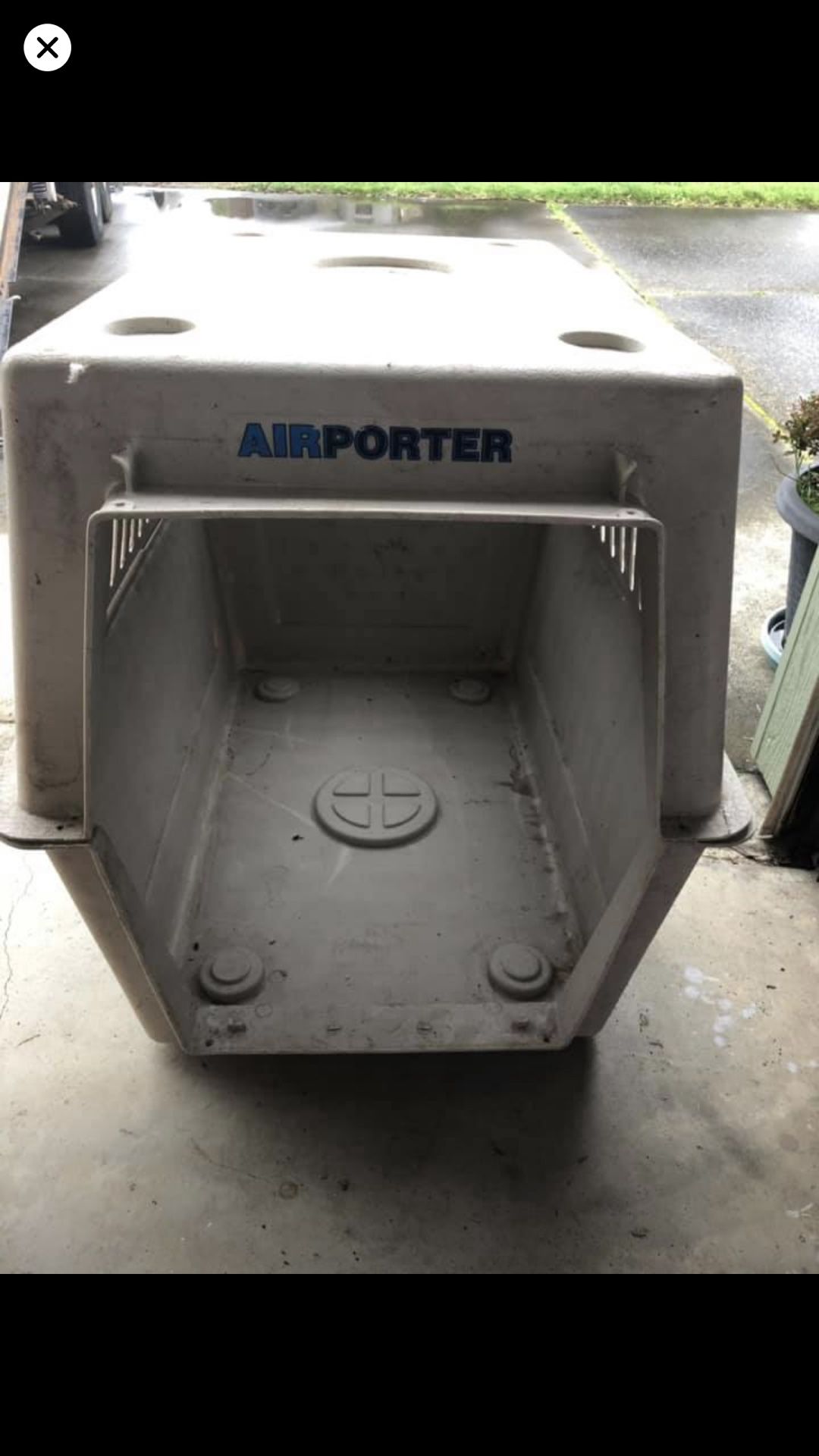 Air porter large animal kennel/transporter without door