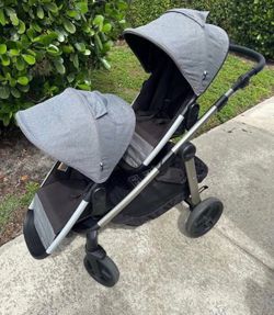 Graco Modes Travel System with Infant Car Seat – Excellent Condition!