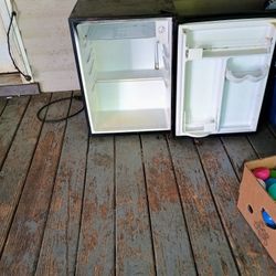 Small Refrigerator