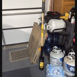 DeWalt trenching shovel with wood handle