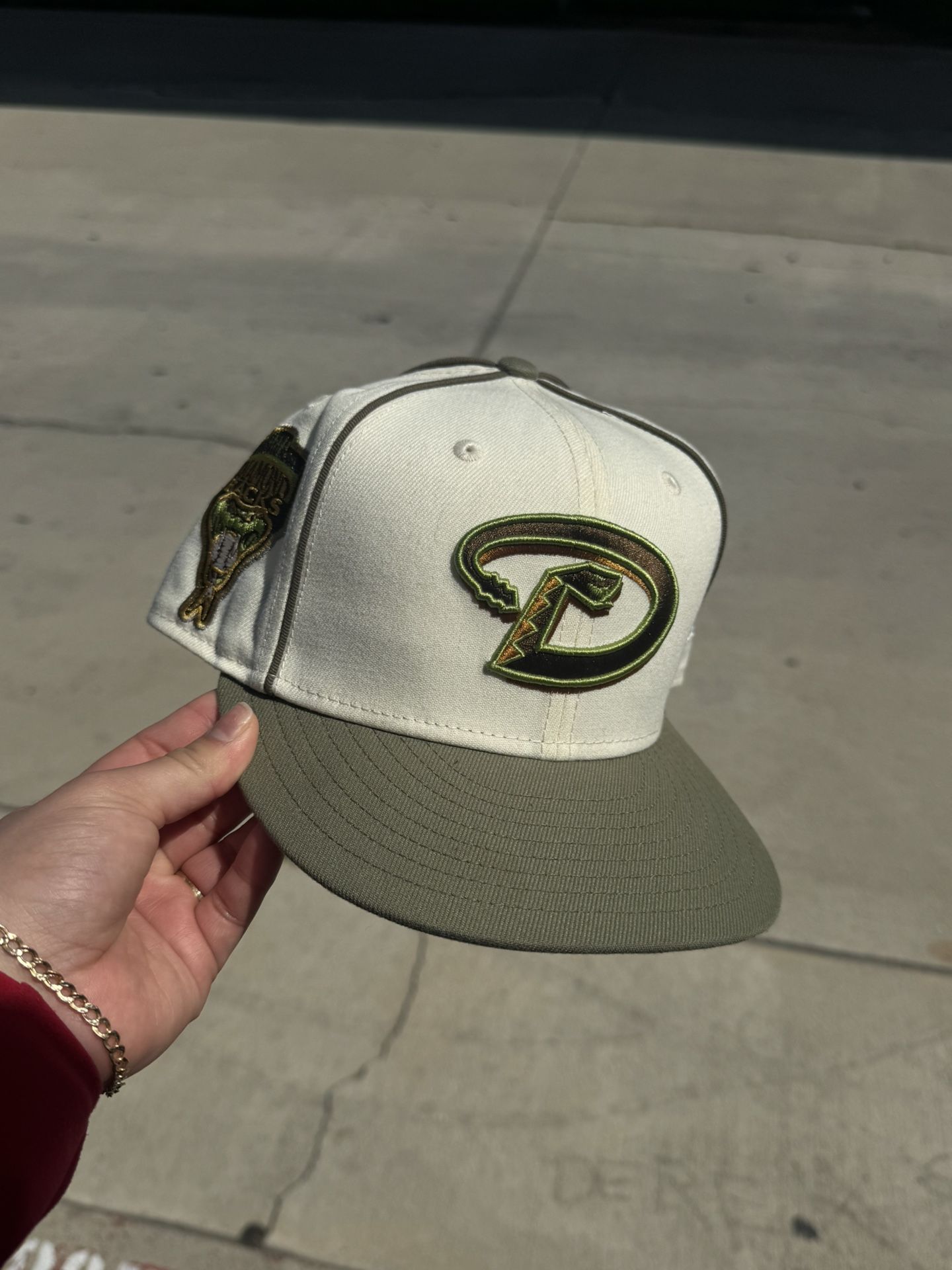 Fitted 7 3/8 Hat