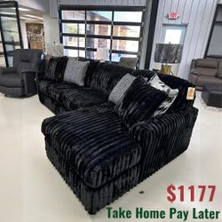 A perfect choice for having fun with your family, watching movies together or just relaxing. Midnight Madness completes your warm home atmosphere.