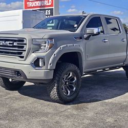 2019 GMC Sierra 1500 Crew Cab · Denali Ultimate Pickup 4D 5 3/4 ft $ 14,500