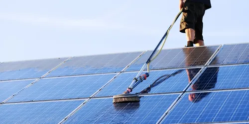 Clean solar panels