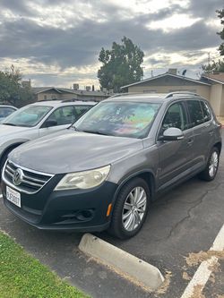 2010 Volkswagen Tiguan Clean Title