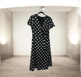 Dress polka dot