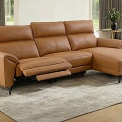 New Top Grain Leather Power Recliner Sectional Couch / Free Delivery 