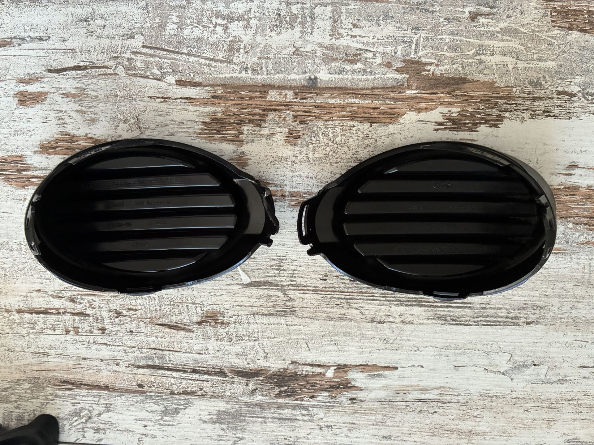 Fog Light Cover Ford Focus 2013