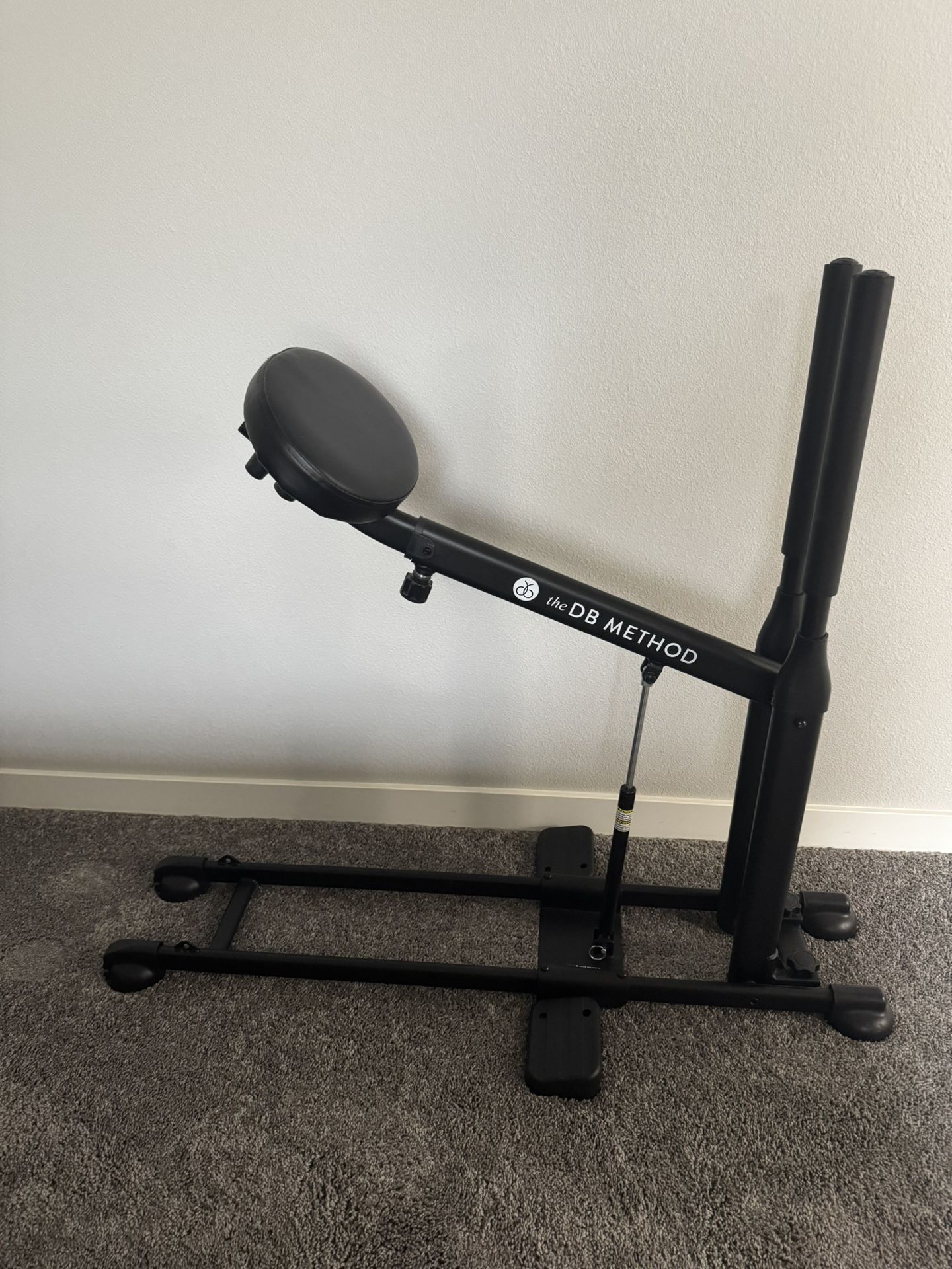 DB Method Squat Machine With 10lb Weighted Belt