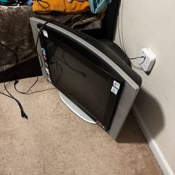 HDTV Samsung older style