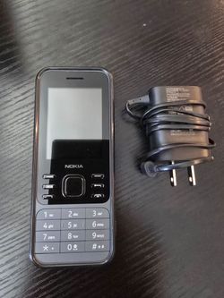 Nokia Phone with charger