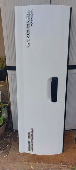 Tailgate For 2006 toyota tacoma