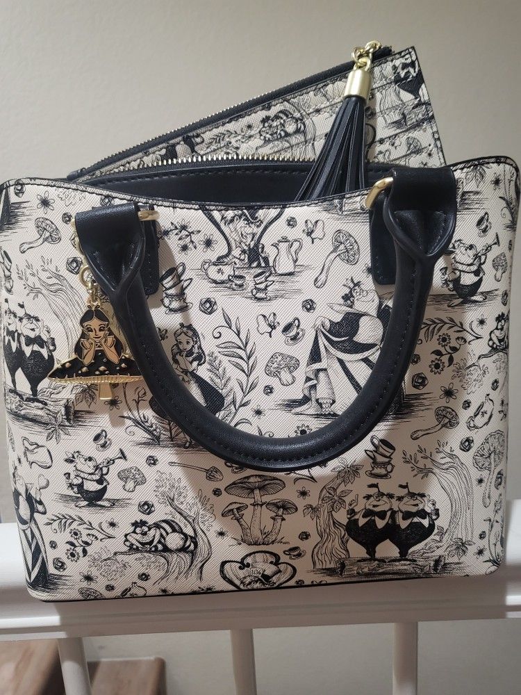 Loungefly Alice Wonderland Purse Set