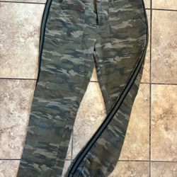 Women’s Pants Size 8 $2