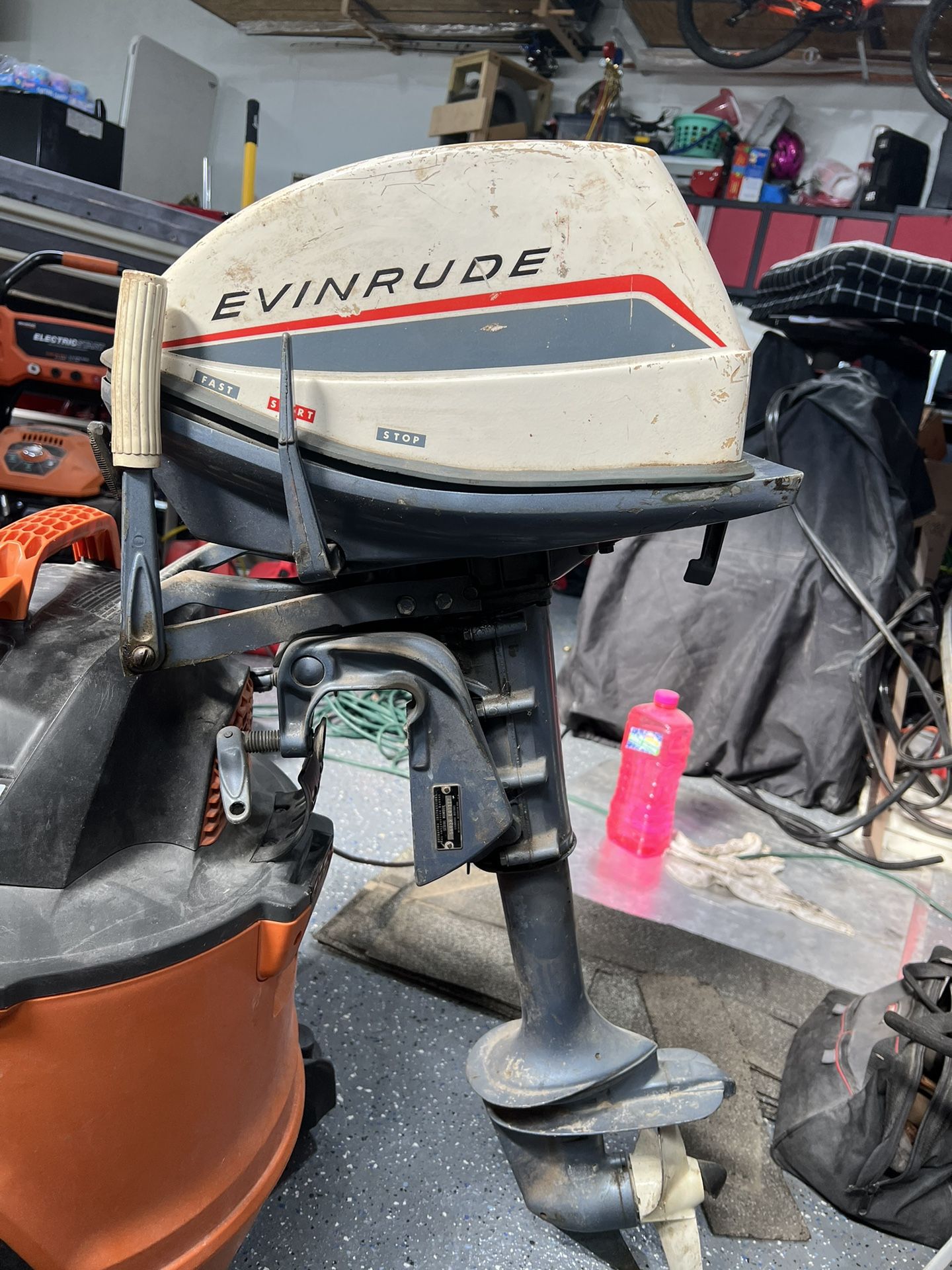 Evinrude Angler 5hp Outboard Boat Motor For Sale Or Trade