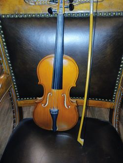 Russian Violin And Bow