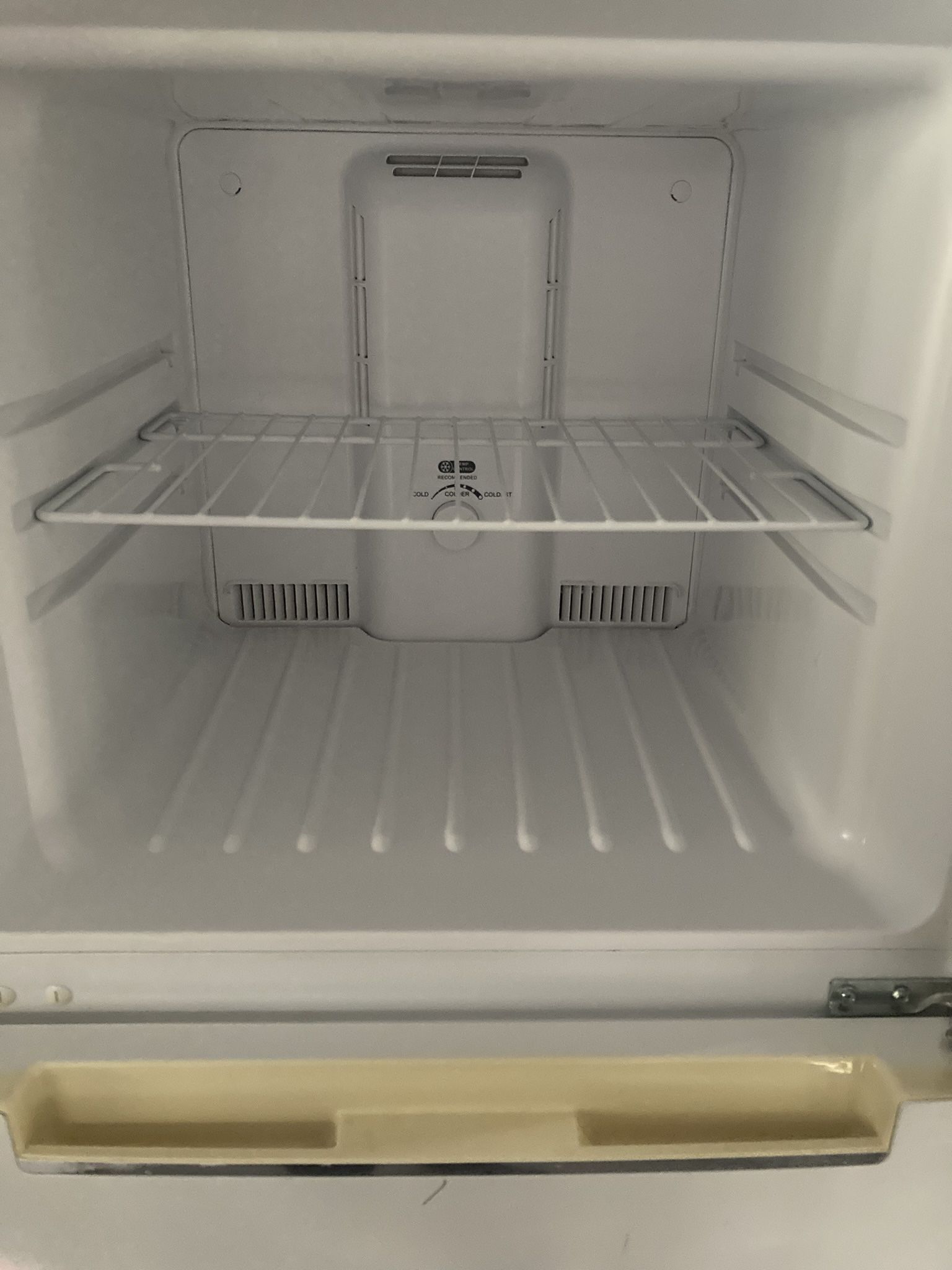 Medium Size Refrigerator 