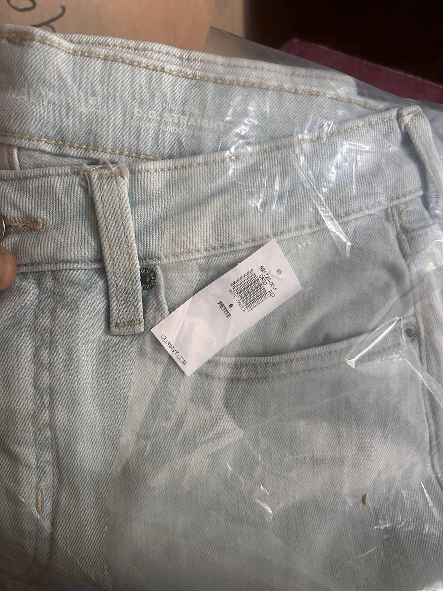 Old Navy High waisted OG straight ankle jean size 6 Petite