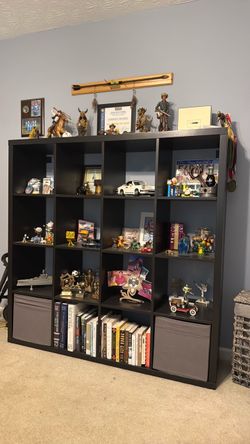 IKEA 4x4 shelf
