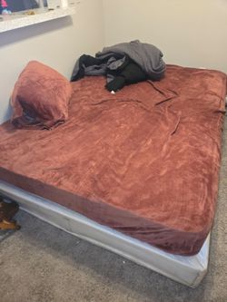 Queen bed