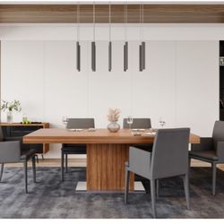 Finish Table With Chairs 