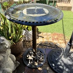 Bird Bath With Solar Water Fountain 