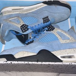 Jordan 4 University Blue