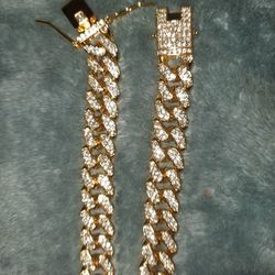Iced Out Cuban Necklace 