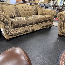 USA 🇺🇸 made Sofa & Love seat on Sale( choose your fabrics)