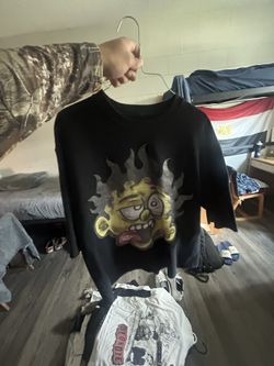 Graphic Tee (large) (cotton, But It’s Really Thick. Almost Like A Hoodie Material)