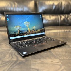 Touchscreen Lenovo ThinkPad T490s 14” Core i5 8th gen 16GB RAM 512GB SSD HDMI 1080p Win 11 laptop computer